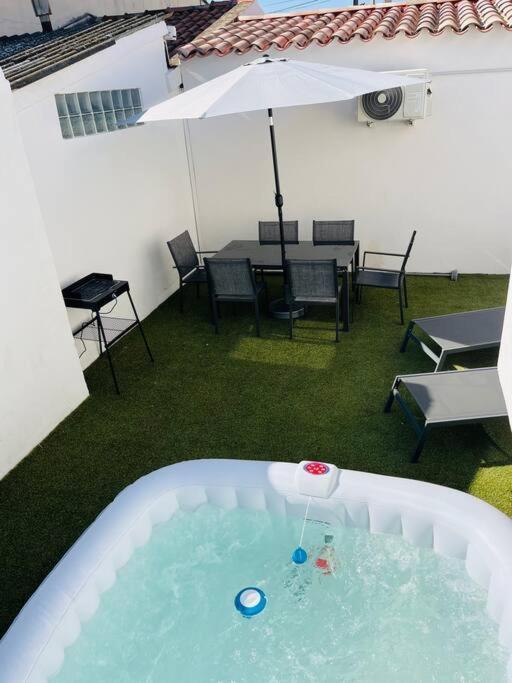 Maison 4 Personnes Avec Jacuzzi Marignane Exterior photo